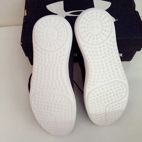 New Under Armour With Ripple MTL Grey Women's Size US 10 - Picture 12 of 17